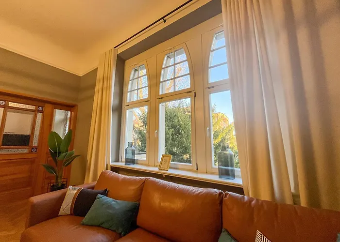 Wohnperle*grossergarten*villa Διαμέρισμα